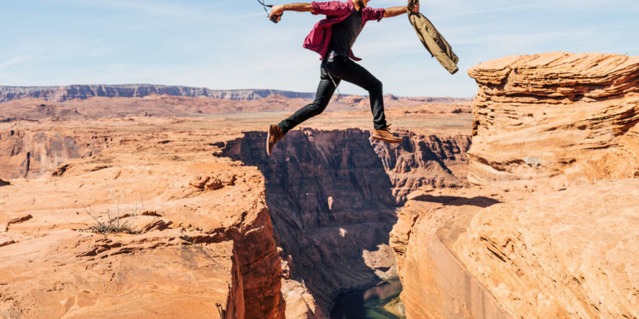 Motivate Your Team With These 3 Lessons From Dale Carnegie